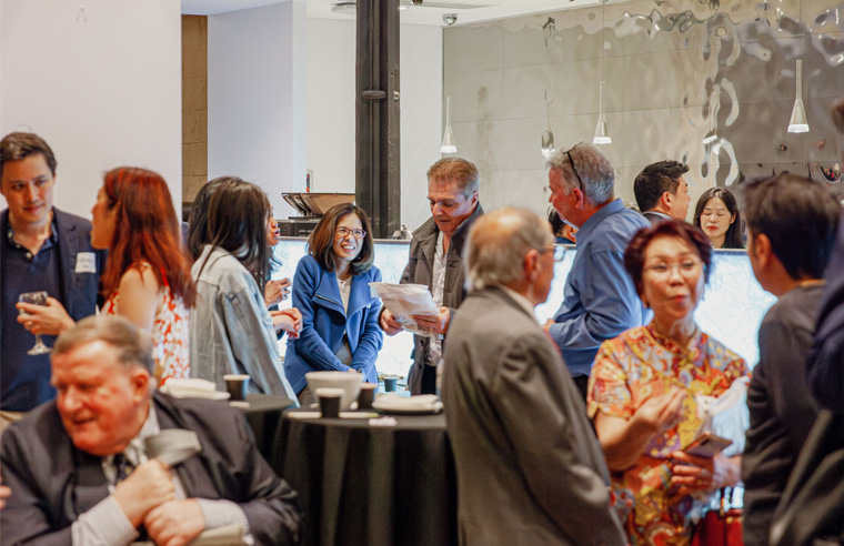 Networking & Cocktails