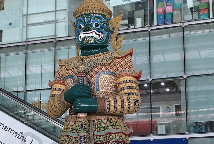 Bangkok Airport Statue