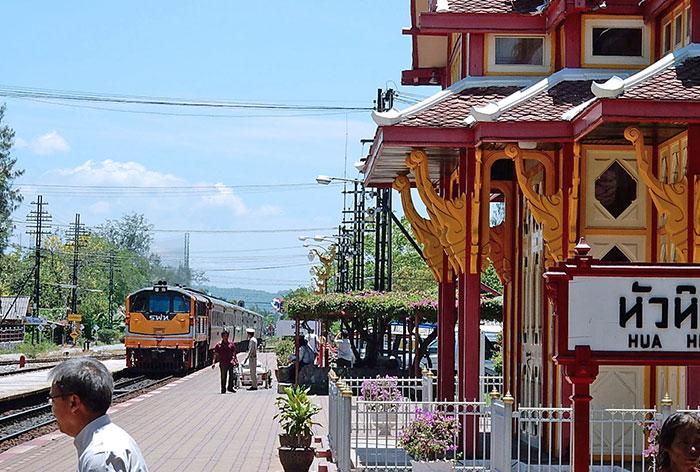 CoverdelightfulcafesHuaHin