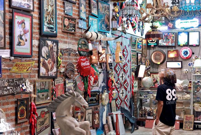 buzzingnightmarketsCover-900x606