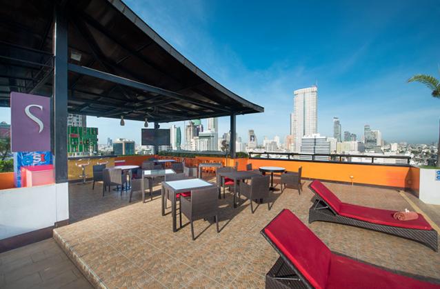 De Sky @ Furama Silom